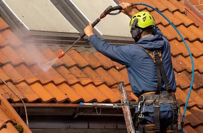 Démoussage et hydrofuge de toiture au Heaulme